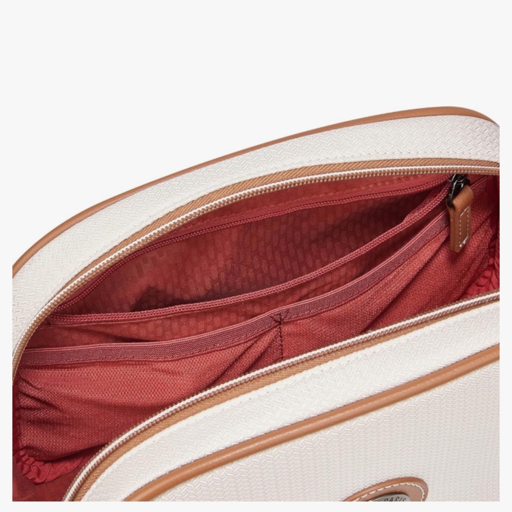 Delsey Paris Chatelet Air 2.0 Toiletry Bag Angora White Travel Kit Case - Picture 4 of 5